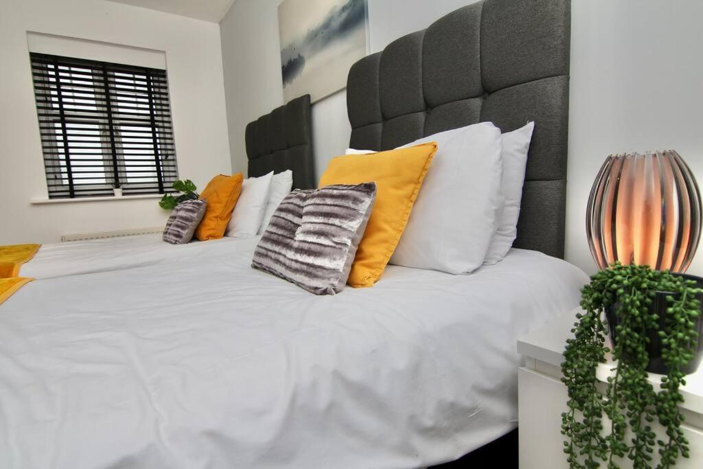 Daimler House - Cosy Home Near Coventry City Centre Dış mekan fotoğraf