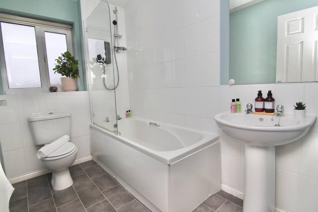 Daimler House - Cosy Home Near Coventry City Centre Dış mekan fotoğraf